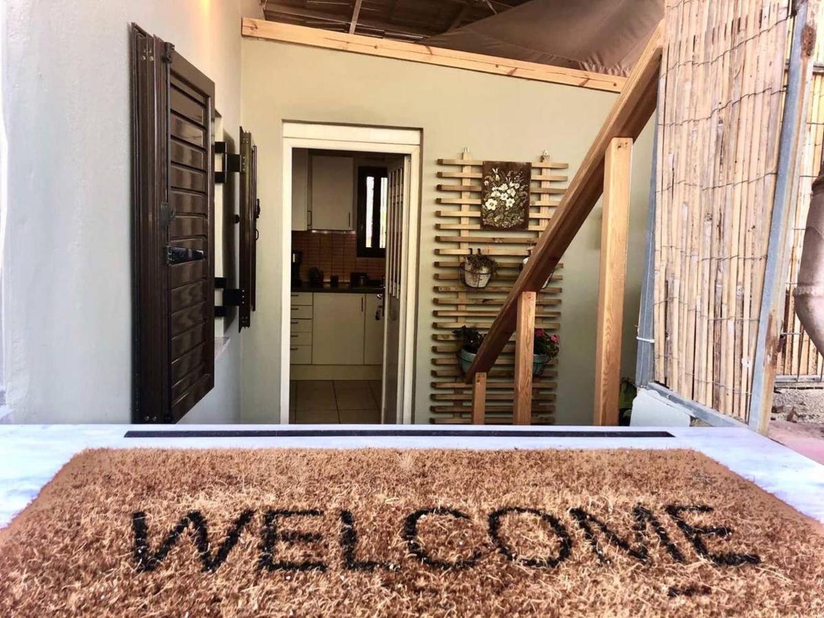 דירות קורופיון Helen'S Welcoming & Cozy Flat מראה חיצוני תמונה